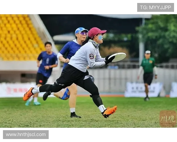 西安飞盘队创新包夹战术助力团队协作与竞技水平提升