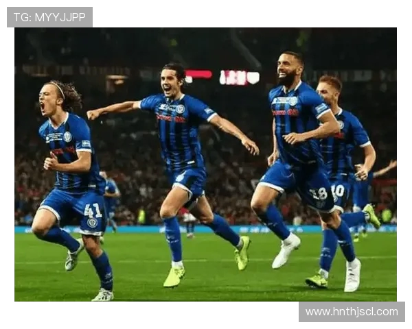 威科姆主场迎战加的夫城双方争夺关键三分的激烈对决