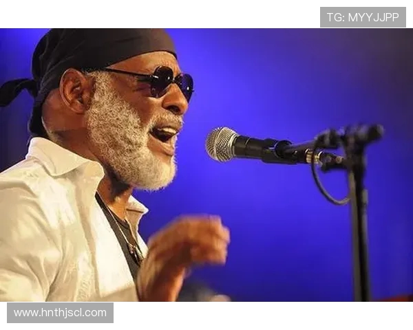 斯通斯的音乐传奇与文化影响力探讨：从摇滚先锋到时代象征的历程