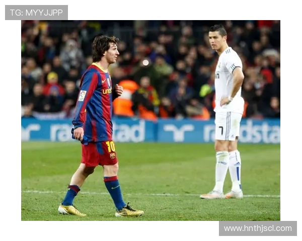 根特与洛克伦对决分析球队状态战术特点及历史交锋记录探讨 根特与洛克伦对决分析球队状态战术特点及历史交锋记录探讨