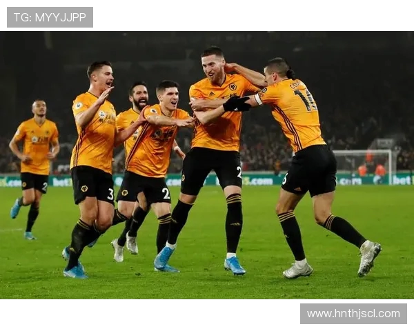 热刺与狼队精彩对决集锦回顾展现足球魅力与激情瞬间