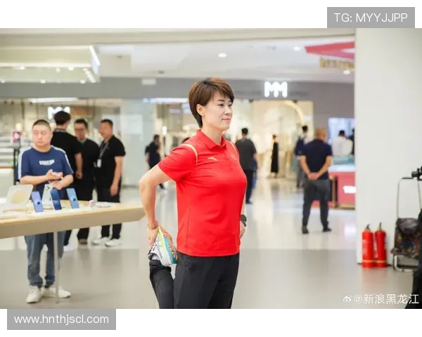 与刘丽畅谈滑板生涯的点滴与梦想追逐之路